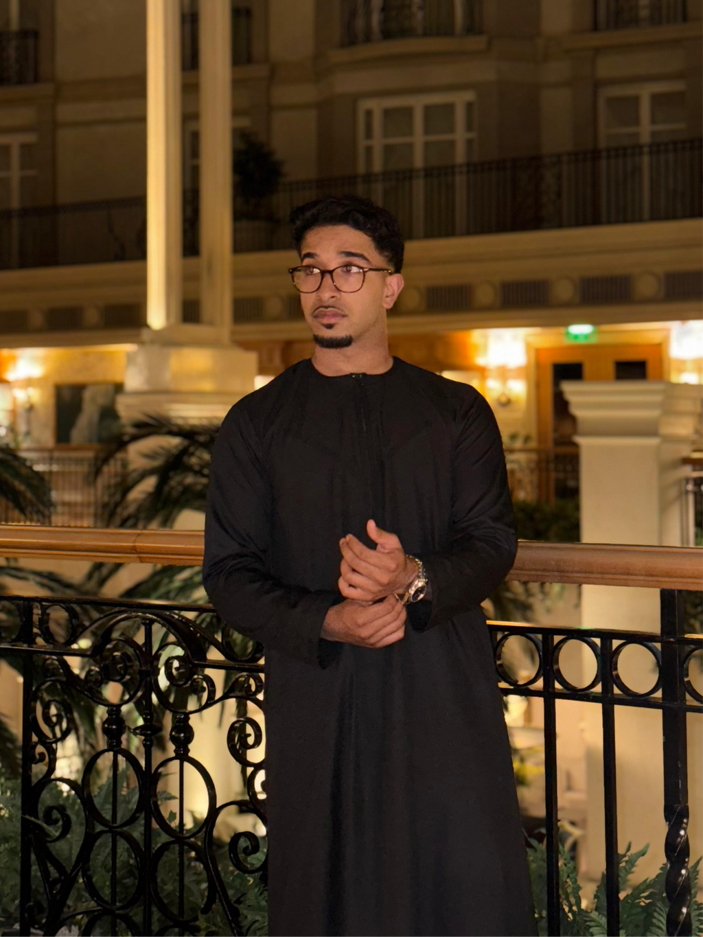 Obsidian Black Emirati Thobe